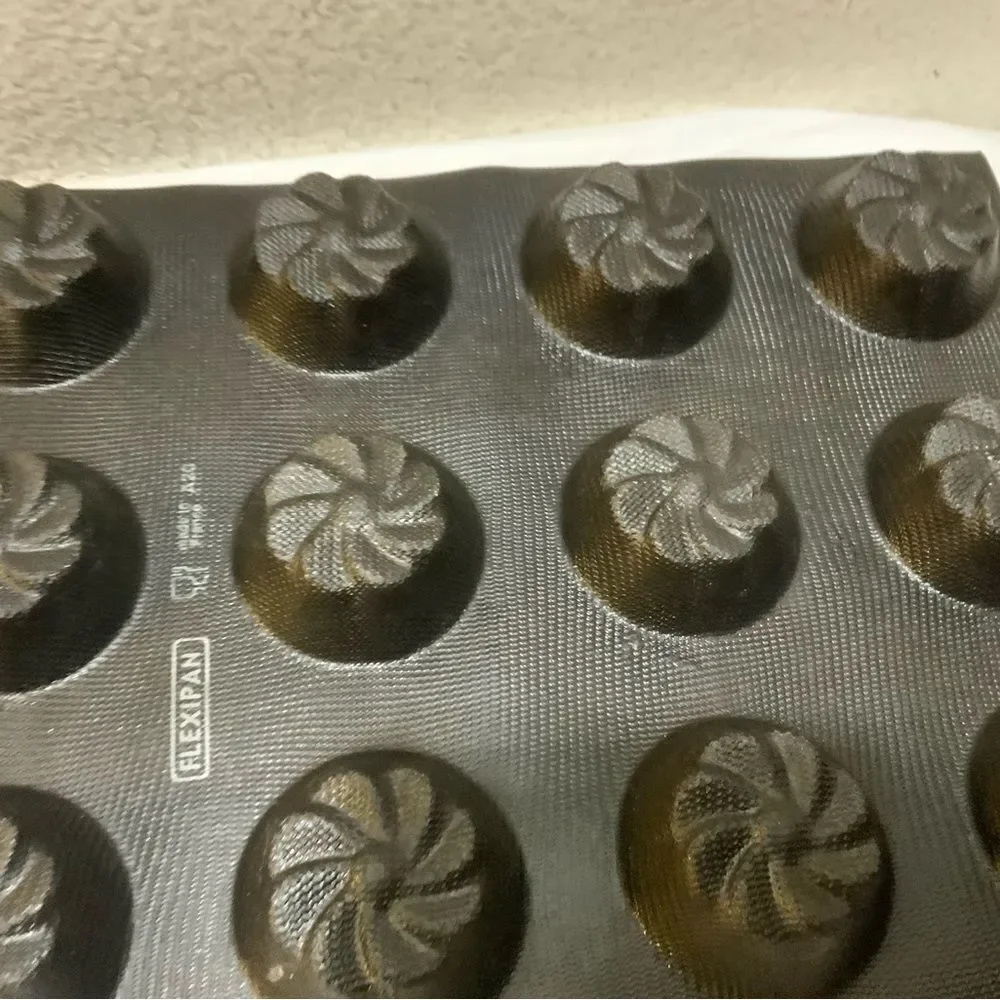 Demarle Flexipan baking mold - Made in France. A20
